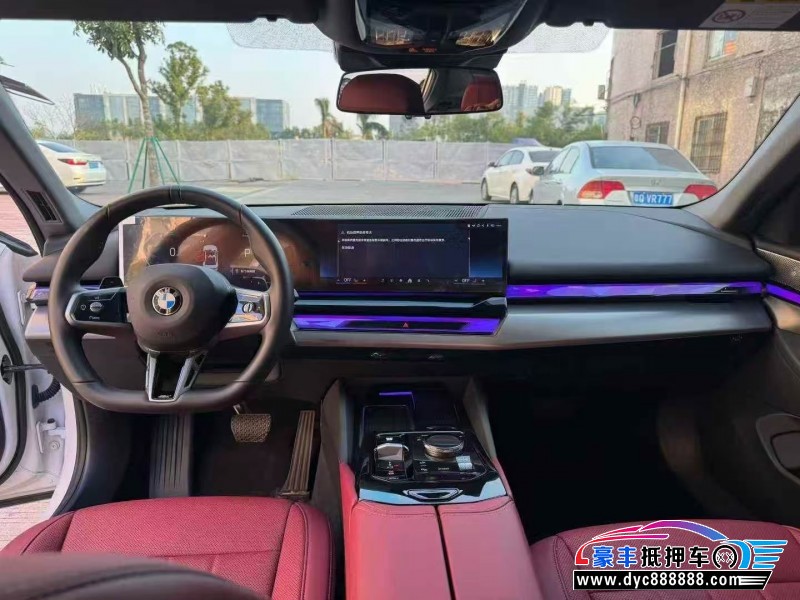 24年宝马5系轿车抵押车出售