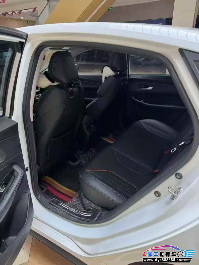 23年吉利缤瑞轿车抵押车出售