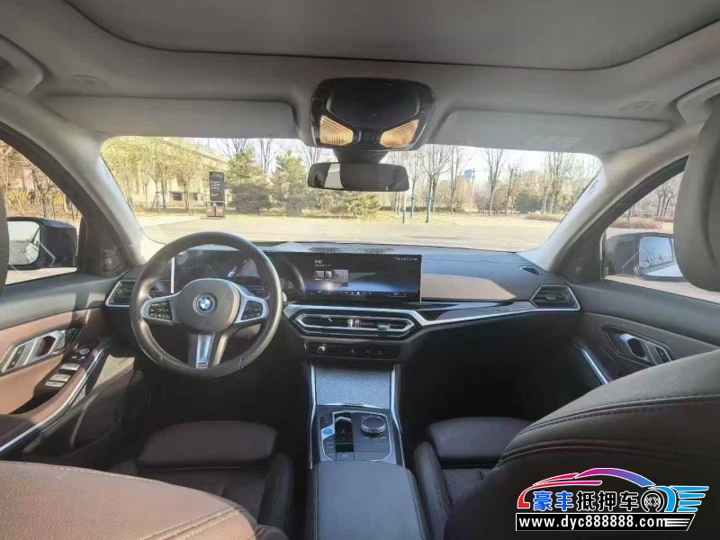 24年宝马i3轿车抵押车出售