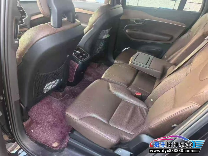 22年沃尔沃XC90轿车抵押车出售