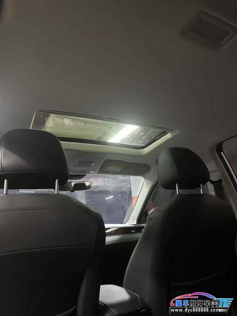 25年荣威i5轿车抵押车出售