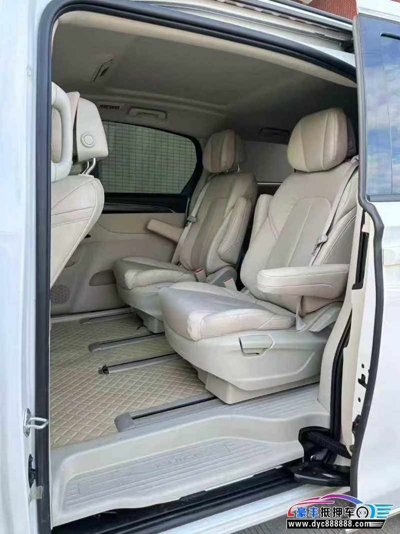 23年别克GL8轿车抵押车出售