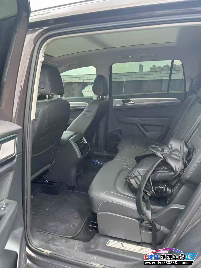 21年大众途昂轿车抵押车出售