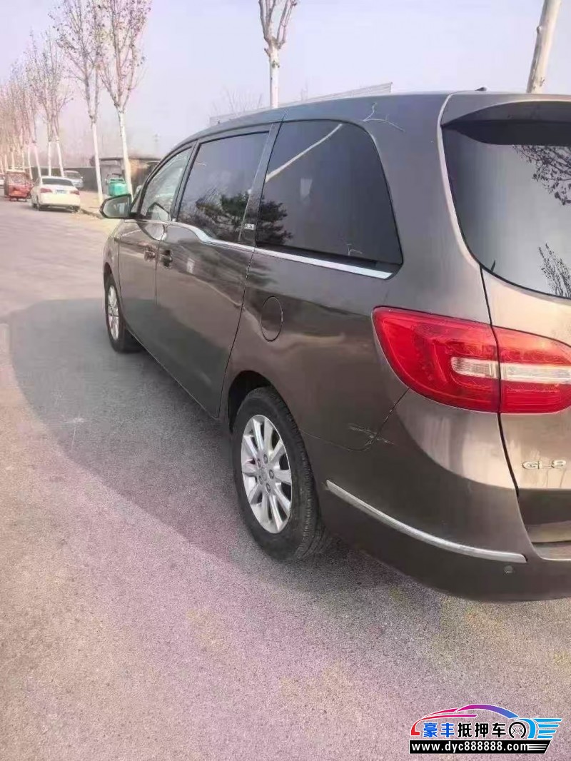 16年别克GL8轿车抵押车出售