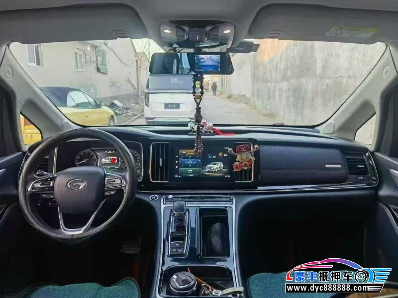 22年传祺M8轿车抵押车出售