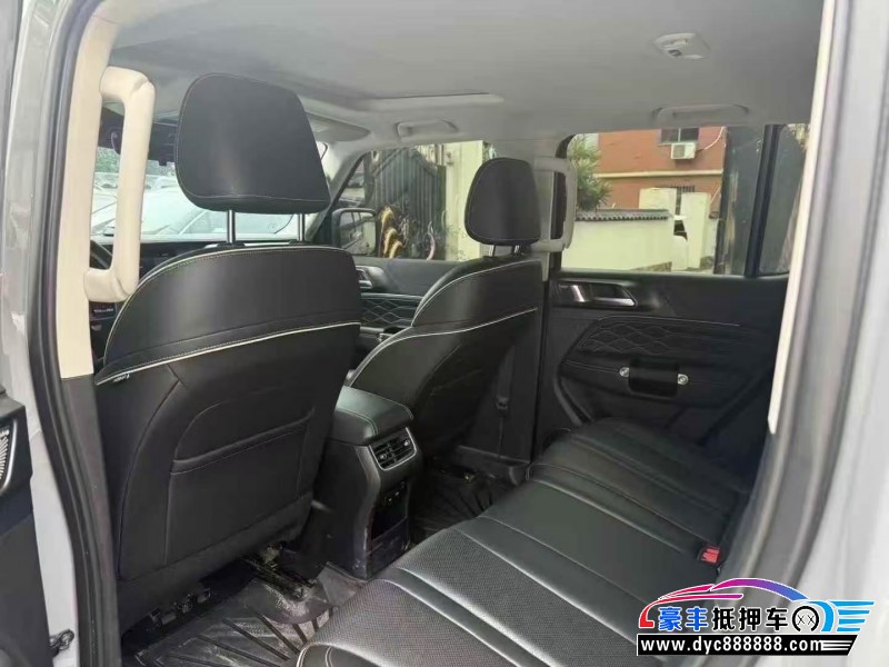 24年WEY坦克300轿车抵押车出售