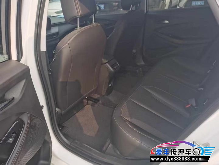 25年别克威朗轿车抵押车出售