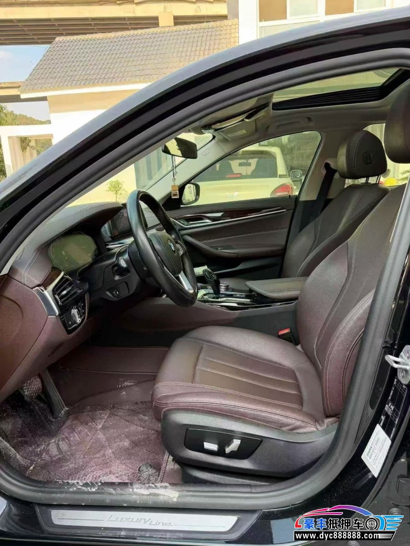 20年宝马5系轿车抵押车出售