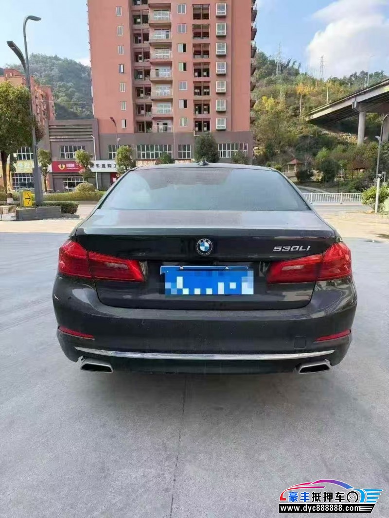 20年宝马5系轿车抵押车出售