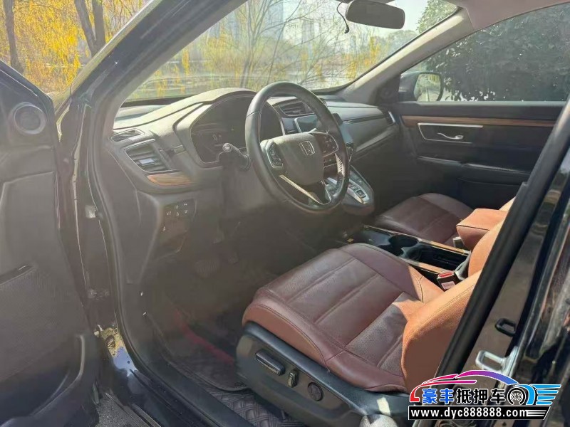 22年本田CR-V轿车抵押车出售