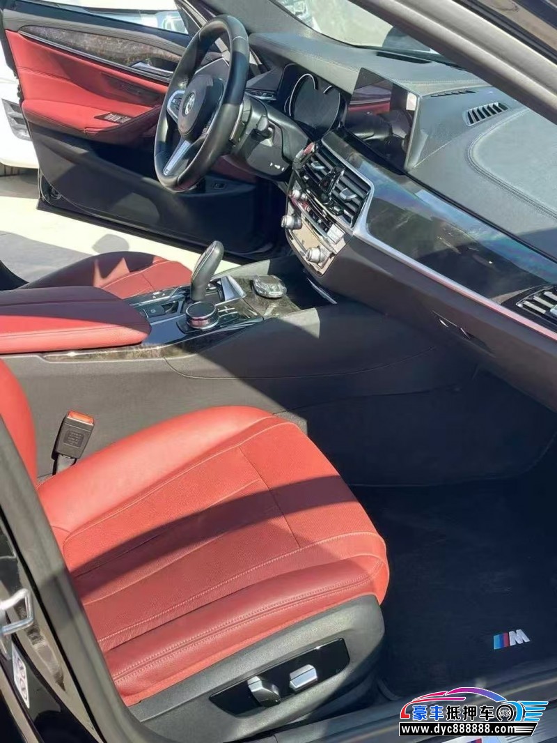 19年宝马5系轿车抵押车出售