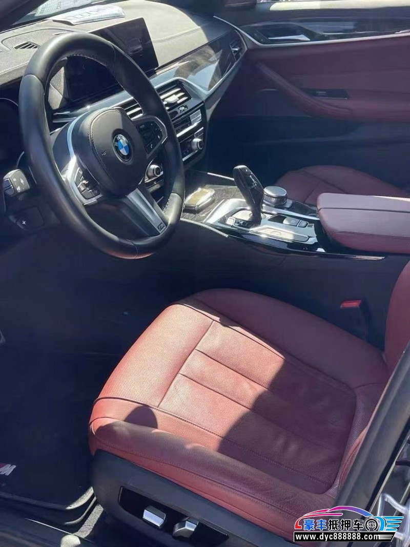 19年宝马5系轿车抵押车出售