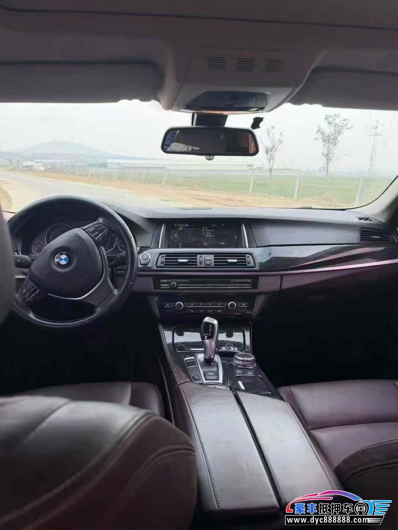 17年宝马5系轿车抵押车出售