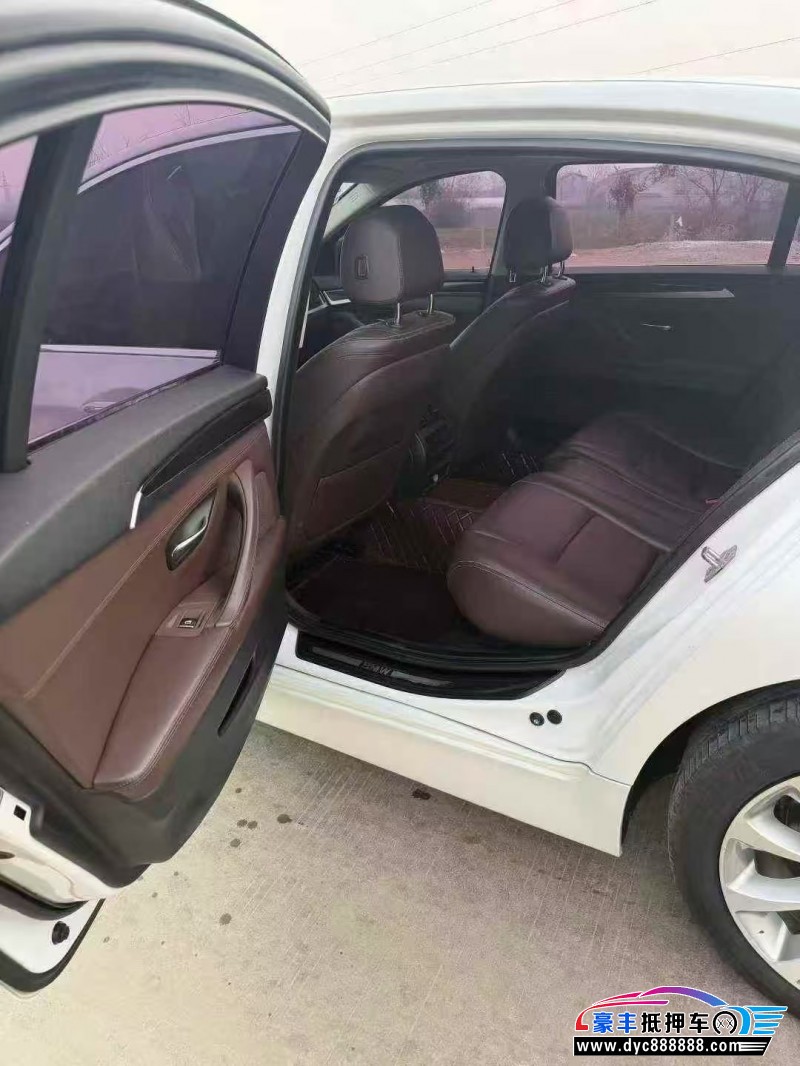 17年宝马5系轿车抵押车出售