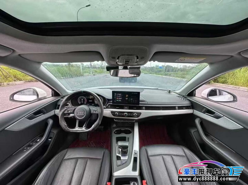 21年奥迪A4L轿车抵押车出售