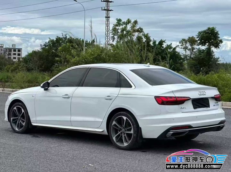 21年奥迪A4L轿车抵押车出售