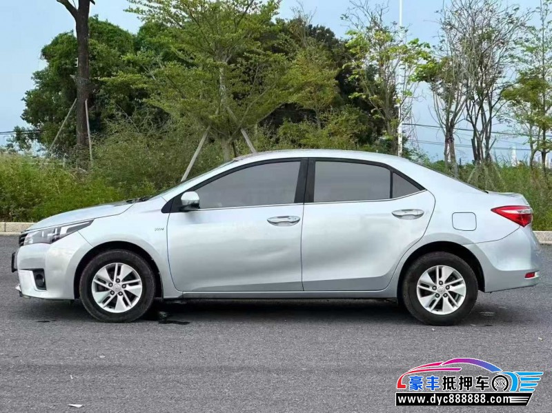 16年丰田卡罗拉轿车抵押车出售