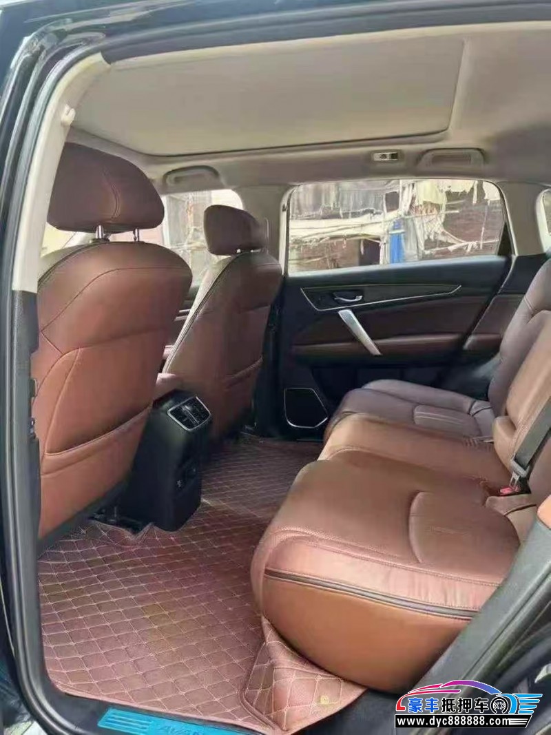 21年本田冠道轿车抵押车出售