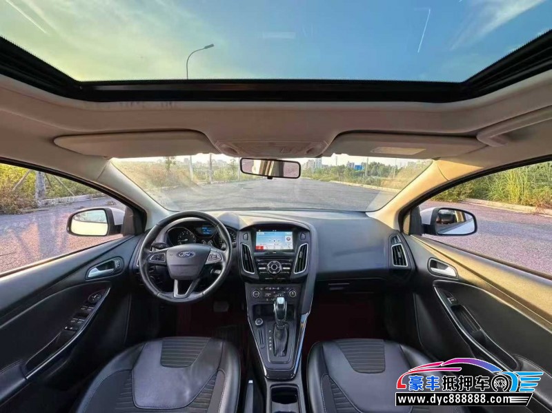 16年福特福克斯轿车抵押车出售