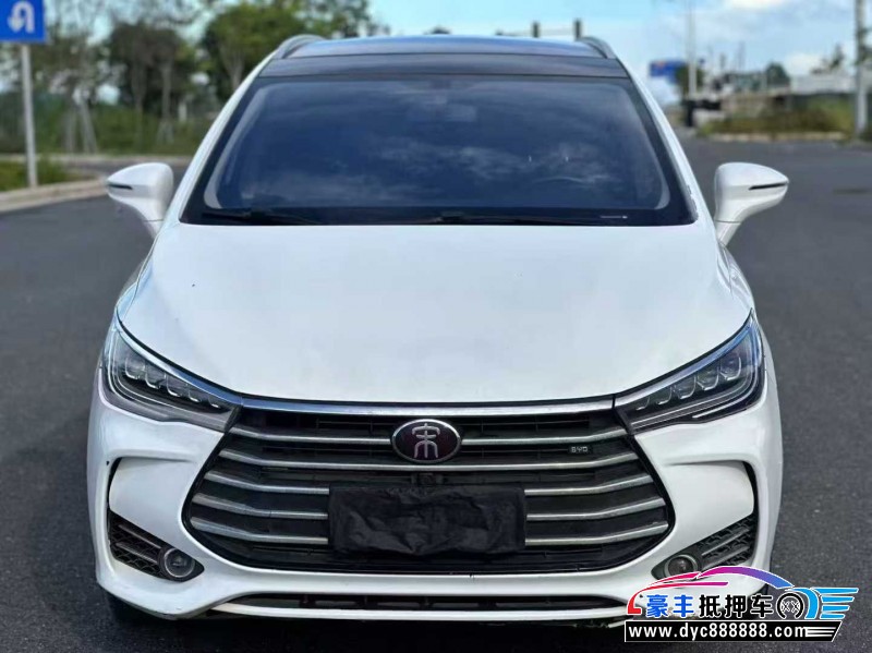 18年比亚迪宋轿车抵押车出售