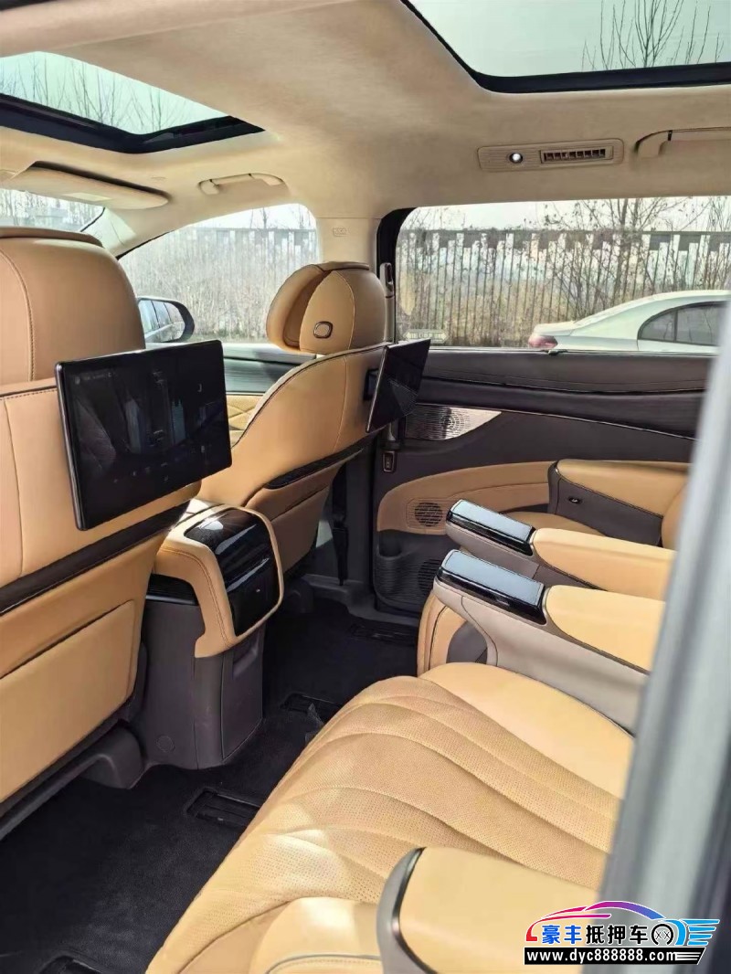 23年腾势D9轿车抵押车出售