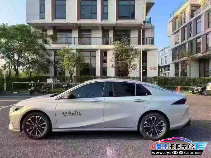 23年传祺影豹轿车抵押车出售