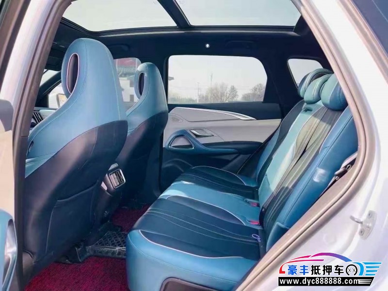 21年比亚迪宋轿车抵押车出售