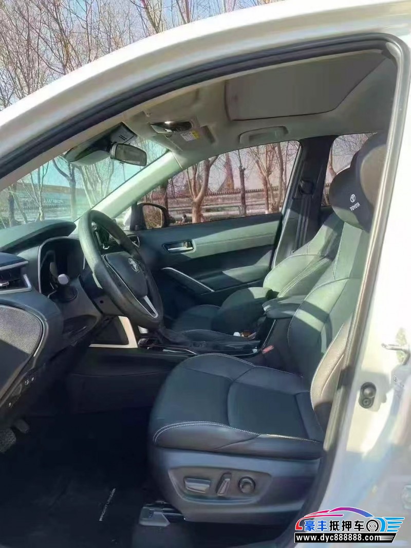 25年丰田锋兰达SUV抵押车出售