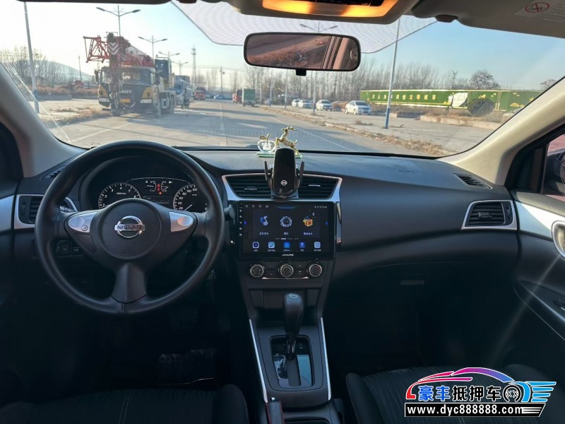 25年日产轩逸轿车抵押车出售