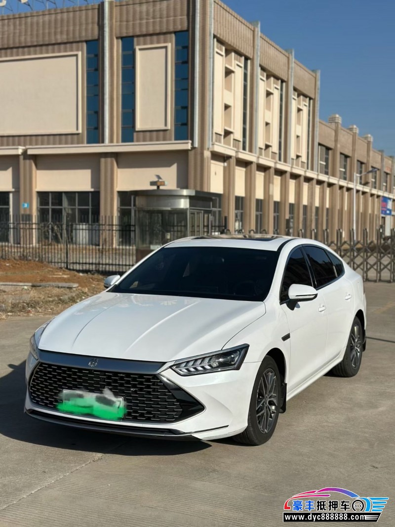 23年比亚迪秦轿车抵押车出售