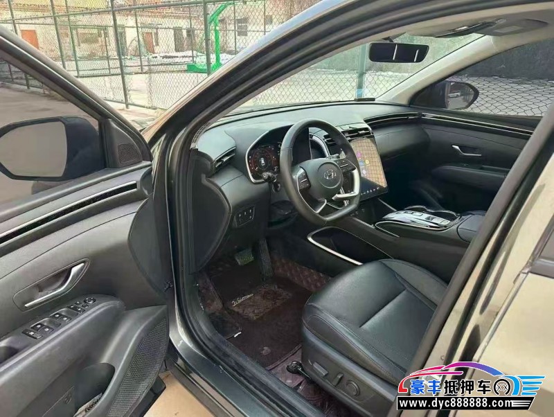 21年现代途胜轿车抵押车出售