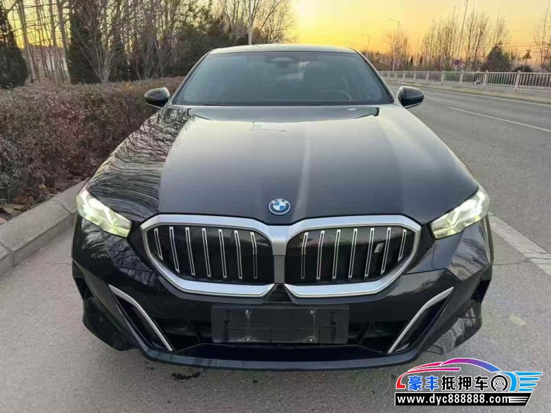 24年宝马5系轿车抵押车出售