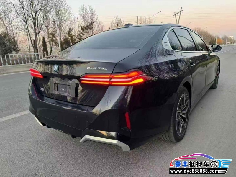 24年宝马5系轿车抵押车出售