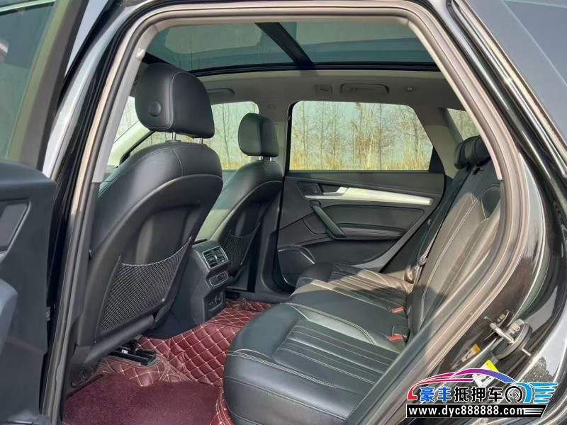 20年奥迪Q5轿车抵押车出售