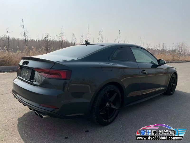 19年奥迪A5轿车抵押车出售