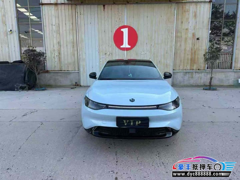 23年零跑c01轿车抵押车出售