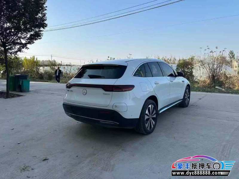 21年奔驰EQC轿车抵押车出售