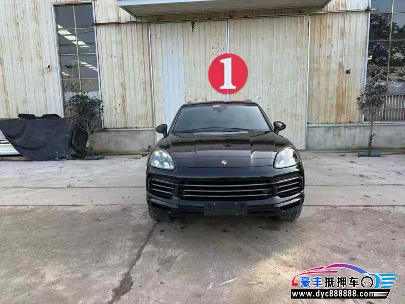 18年保时捷卡宴轿车抵押车出售