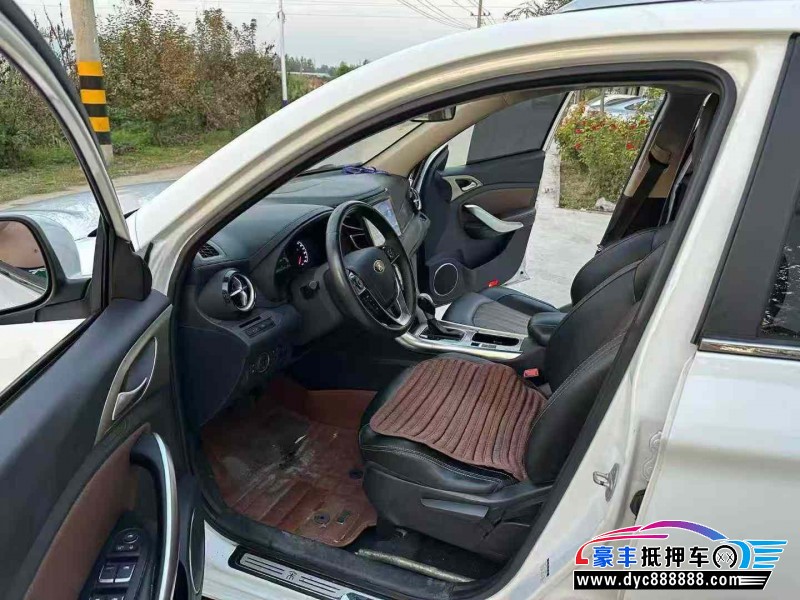 17年比亚迪宋轿车抵押车出售