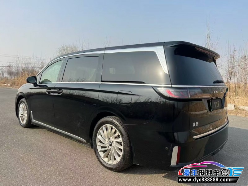 24年岚图梦想家轿车抵押车出售