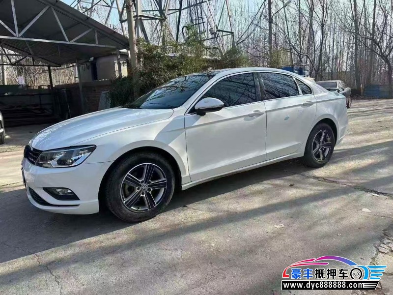 16年大众凌渡轿车抵押车出售