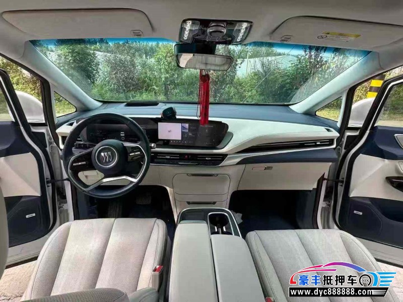 24年别克世纪轿车抵押车出售