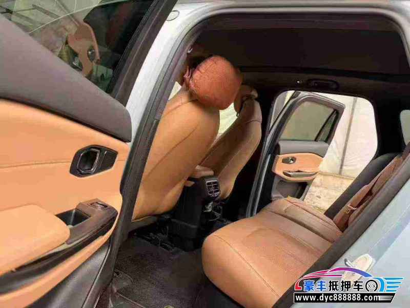 21年蔚来ES6轿车抵押车出售