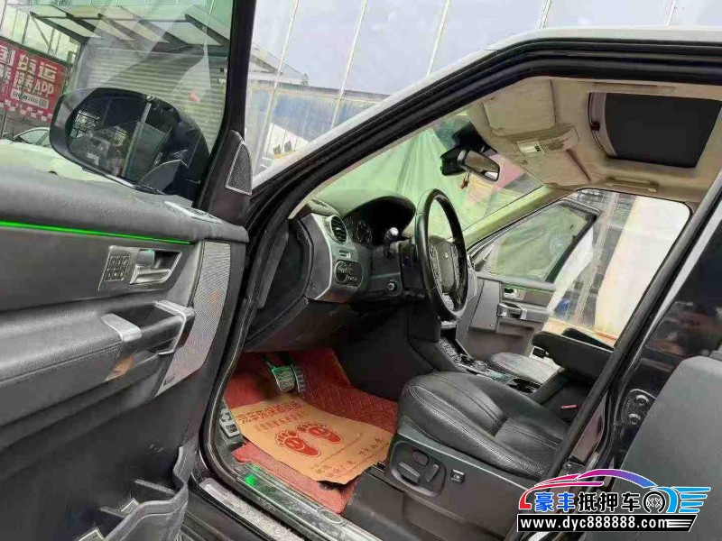 17年路虎发现4轿车抵押车出售