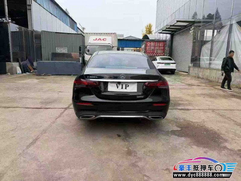 20年奔驰E轿车抵押车出售