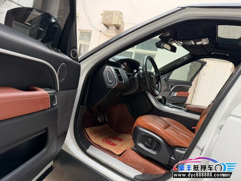 16年路虎揽胜运动轿车抵押车出售