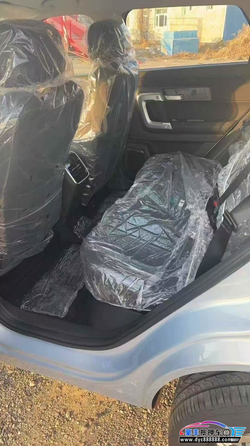 26年奇瑞探索轿车抵押车出售