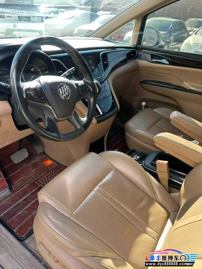 20年别克GL8轿车抵押车出售