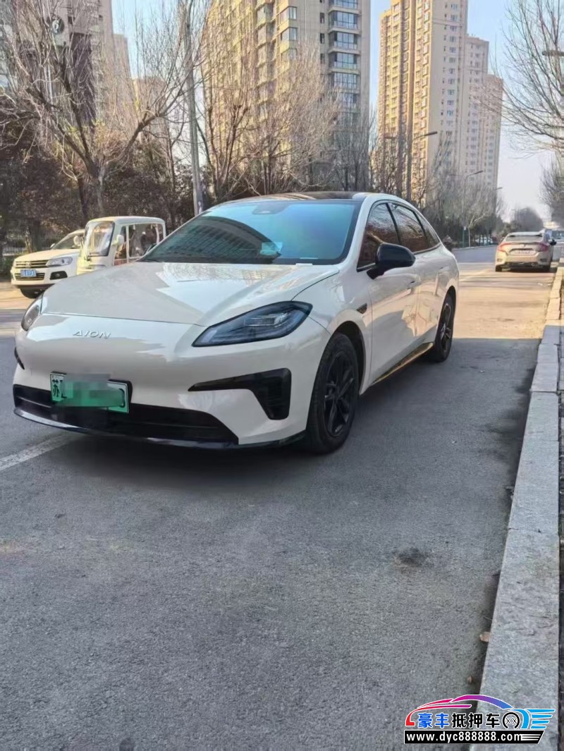 25年埃安RT轿车抵押车出售