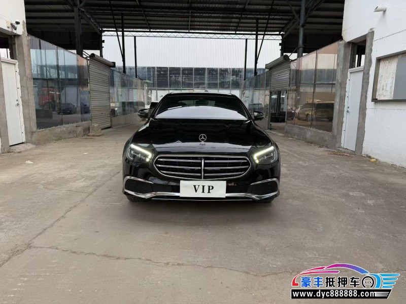 22年奔驰E轿车抵押车出售